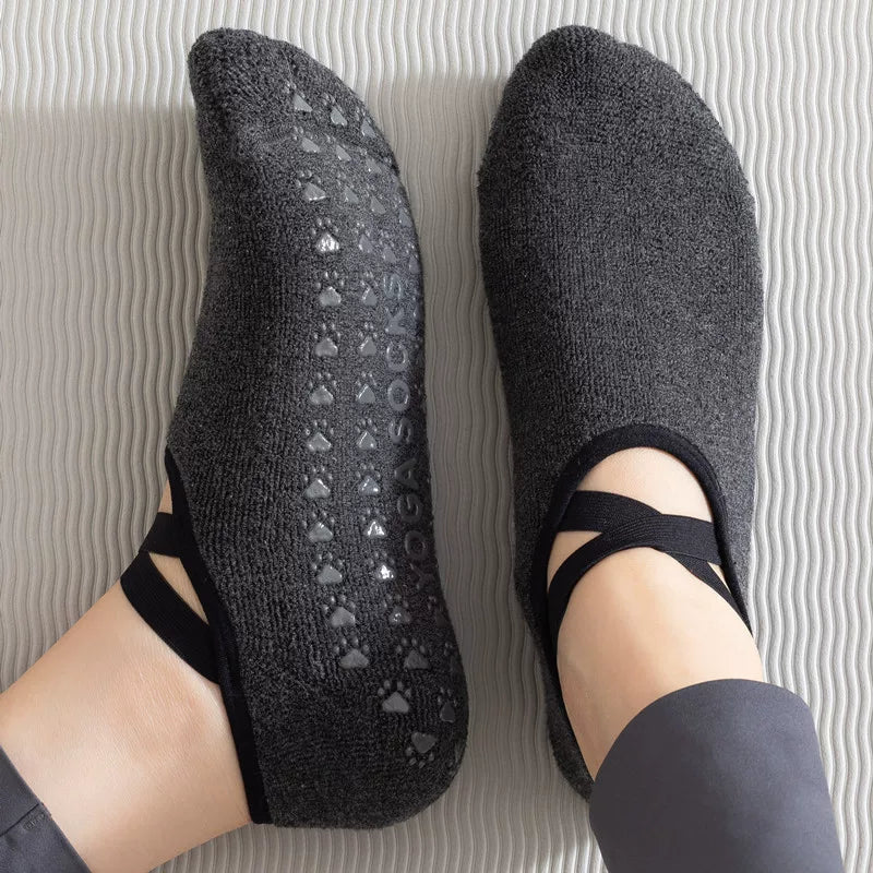 Findszx | Women’s Low-Cut Terry Cotton Yoga Socks with Grip for Pilates, Dance & Indoor Fitness