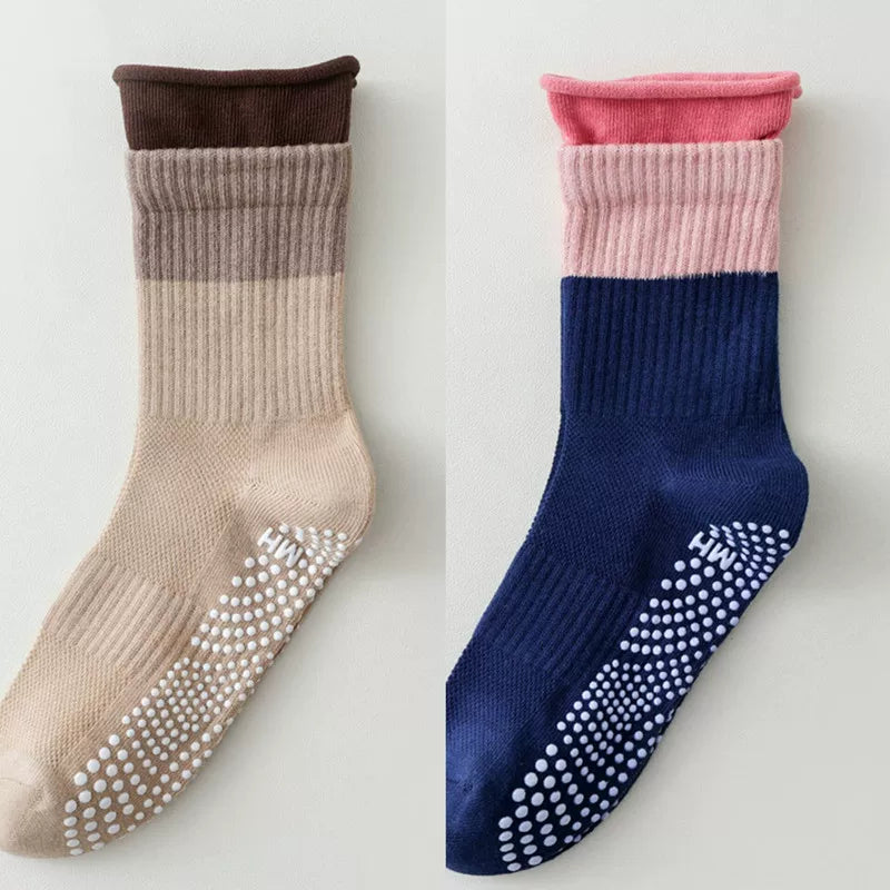 Findszx | Women’s Color-Block Mid-Calf Yoga Socks with Silicone Grip for Pilates & Indoor Fitness