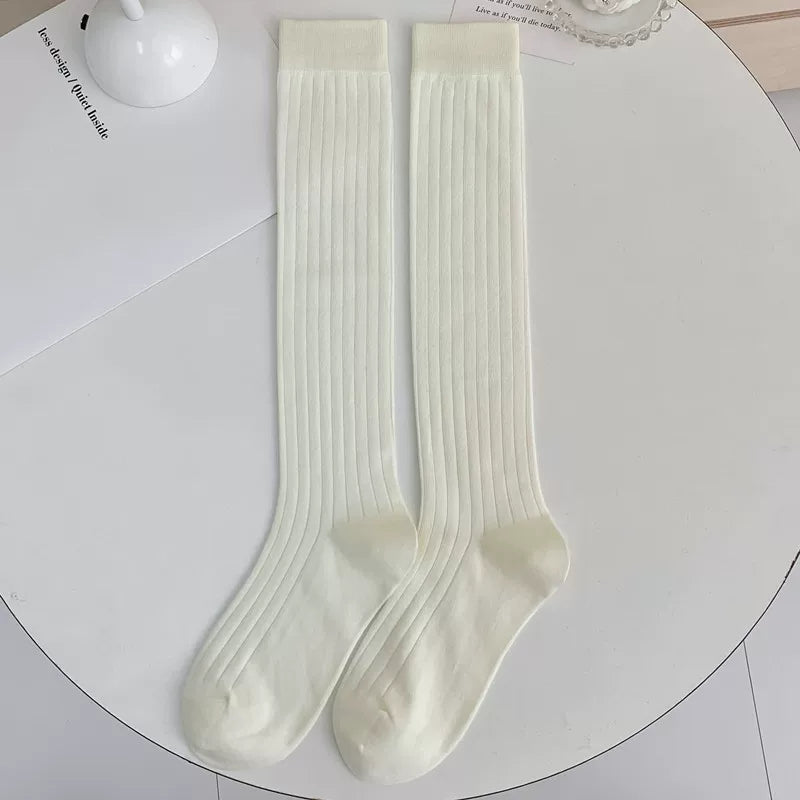 Findszx | Women’s Gray Knee-High Cotton Socks with Vertical Stripe Texture for Spring & Summer Wear