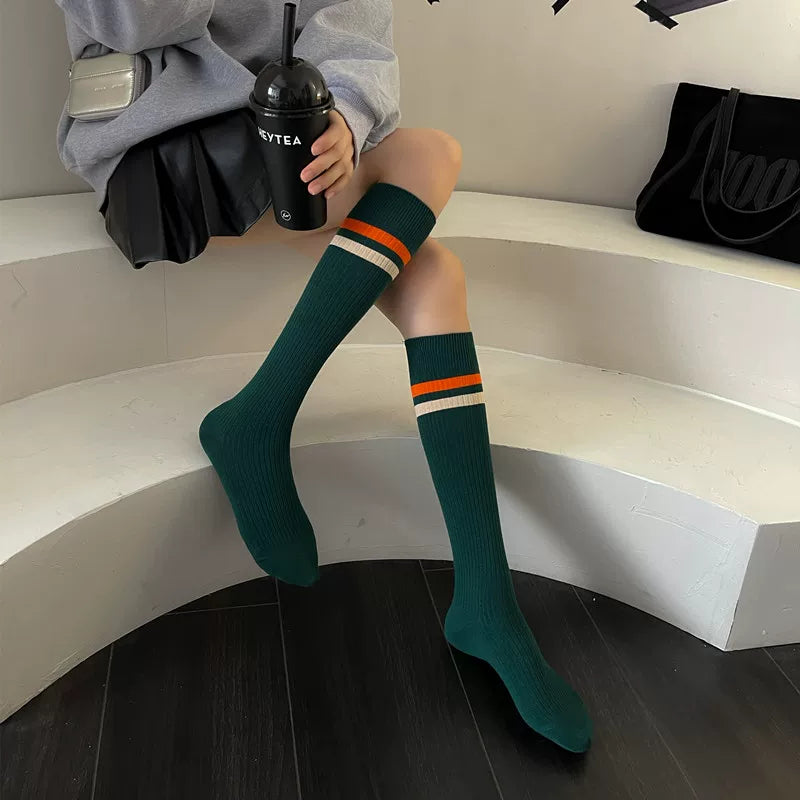 Findszx | Women’s Mid-Calf Cotton Socks in Lightweight Design for Spring & Autumn Wear