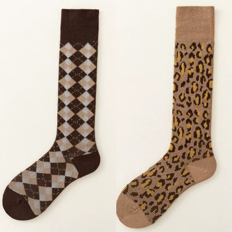 Findszx | Women’s Letter-Detail Calf Cotton Socks with Double-Knit Texture for Autumn & Winter Wear