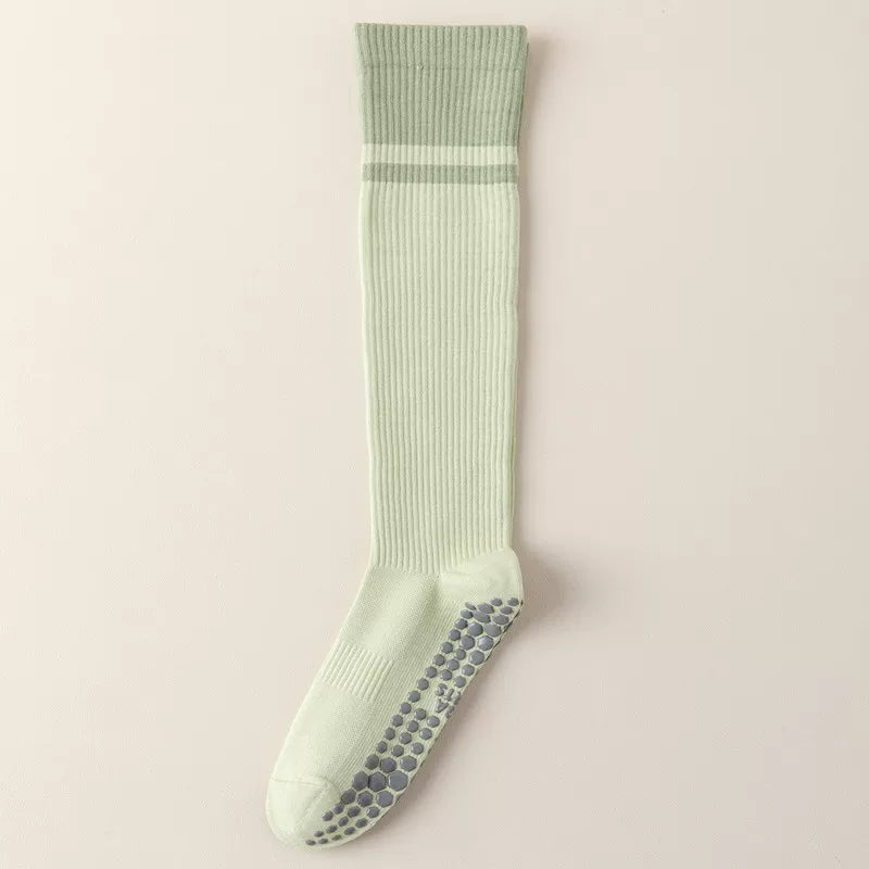 Findszx | Women’s Color-Block Mid-Calf Yoga Socks with Grip for Pilates, Dance & Indoor Fitness