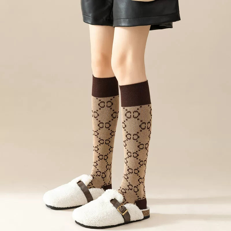 Findszx | Women’s Letter-Detail Calf Cotton Socks with Double-Knit Texture for Autumn & Winter Wear