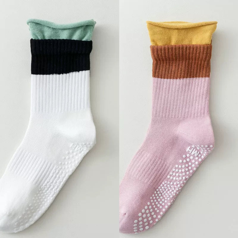Findszx | Women’s Color-Block Mid-Calf Yoga Socks with Silicone Grip for Pilates & Indoor Fitness
