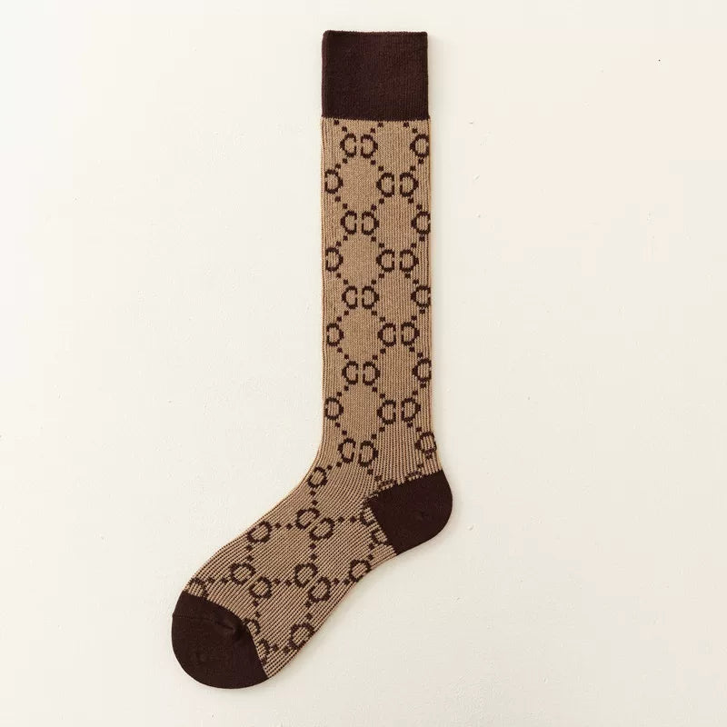 Findszx | Women’s Letter-Detail Calf Cotton Socks with Double-Knit Texture for Autumn & Winter Wear