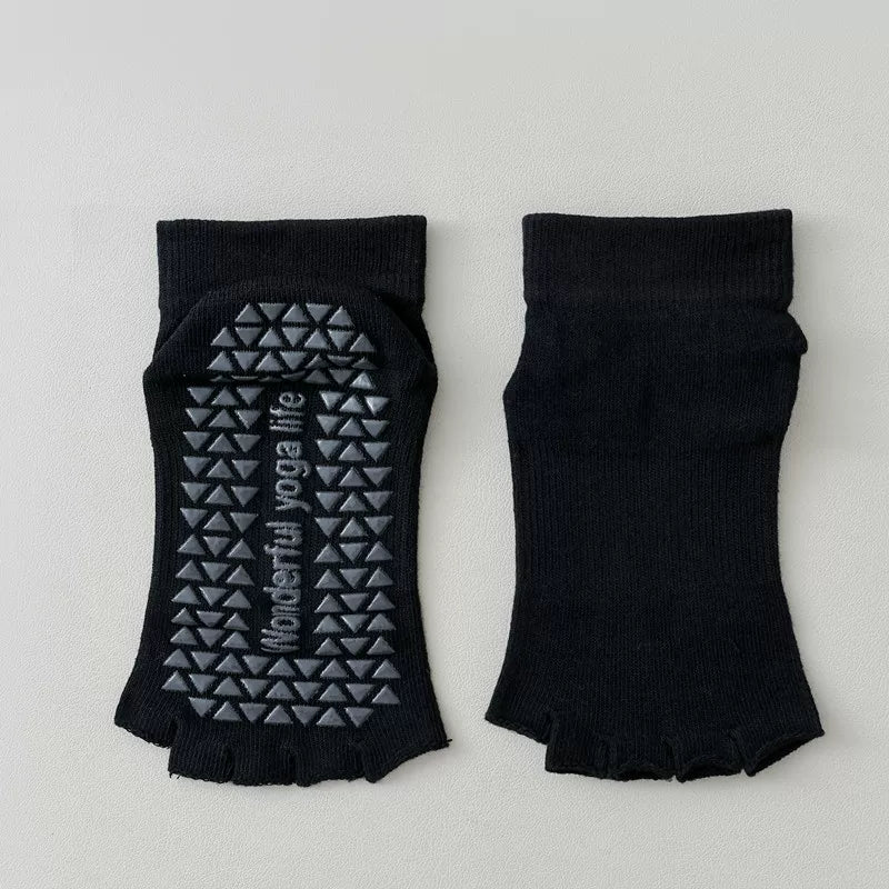 Findszx | Open-Toe Five-Toe Short Socks for Women, Lightweight Design for Yoga, Pilates & Dance