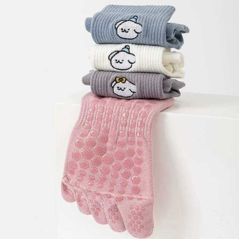 Findszx | Women’s Mid-Calf Five-Toe Cotton Yoga Socks with Grip for Pilates & Indoor Training