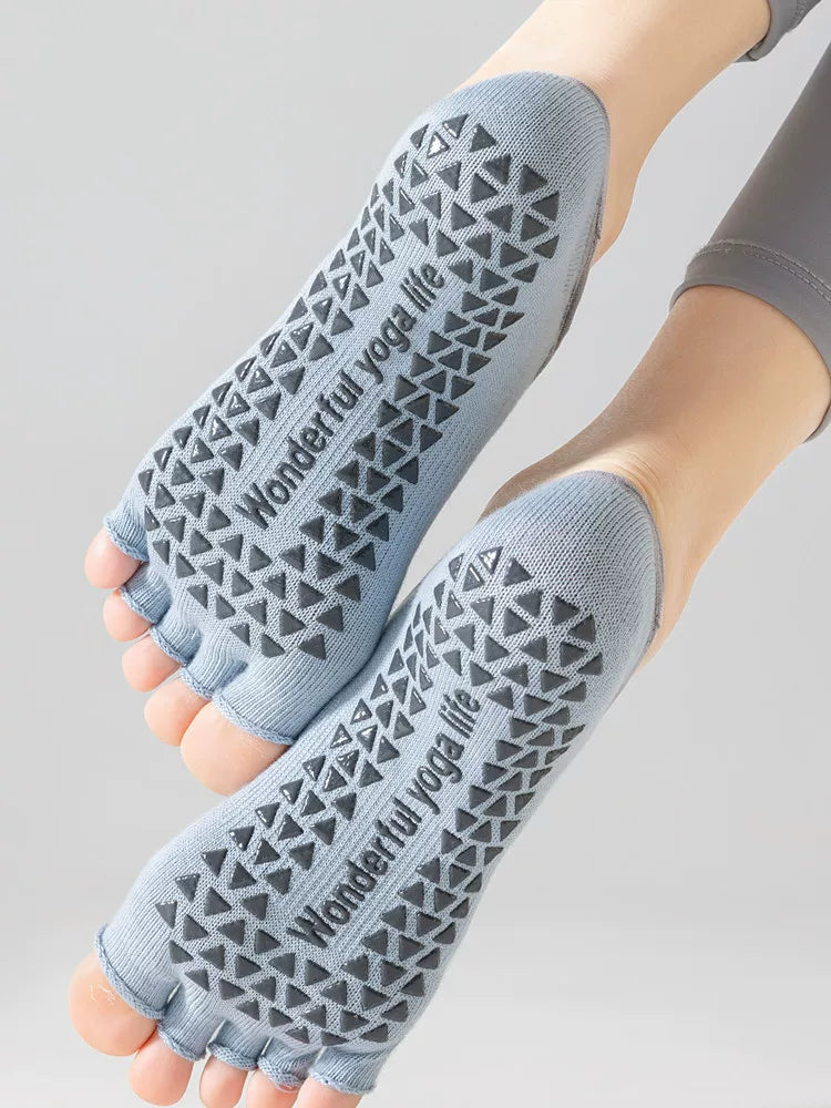 Findszx | Women’s Short-Cuff Open-Toe Five-Toe Yoga Socks with Grip for Pilates & Indoor Fitness