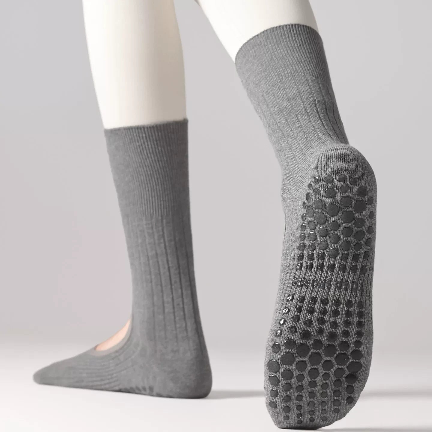 Findszx | Women’s Backless Ballet-Inspired Mid-Calf Yoga Socks with Grip for Pilates & Dance