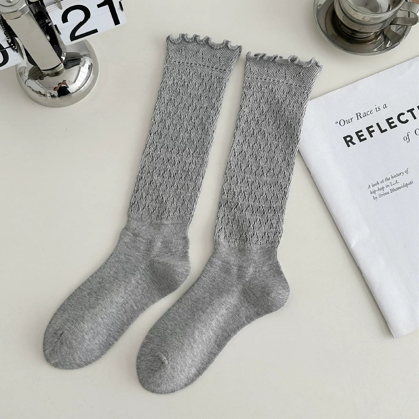 Findszx | Women’s Retro Knit Calf Socks with Lace Trim for Spring & Autumn Wear