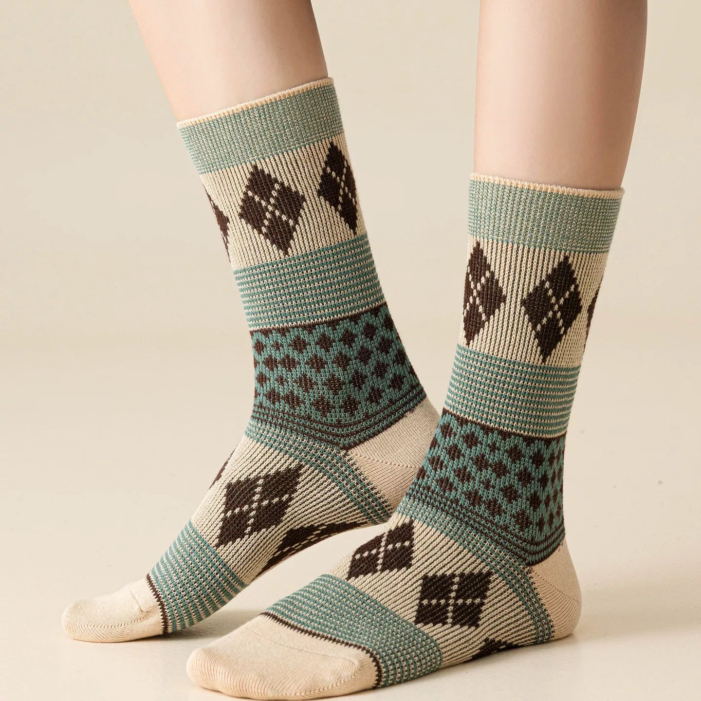 Findszx | Women’s Double-Knit Mid-Calf Cotton Socks with Soft Pile Texture for Spring & Autumn Wear