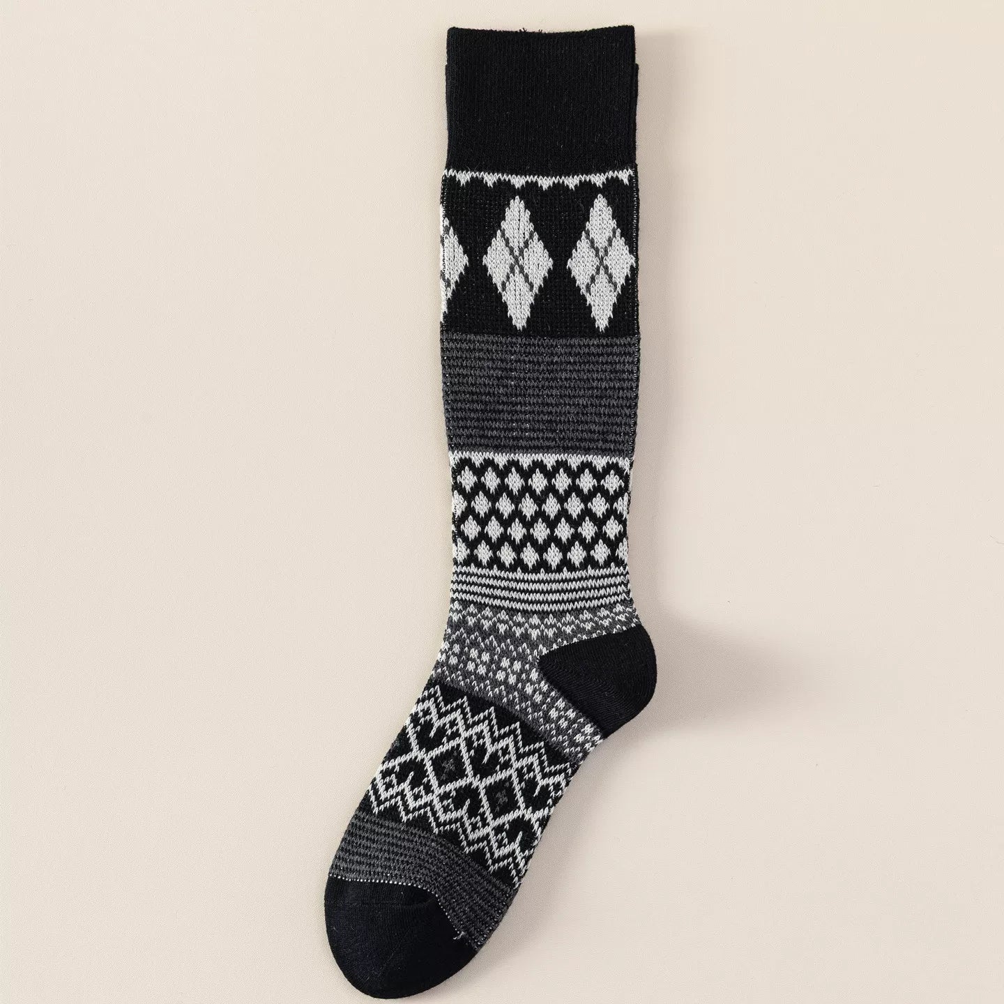 Findszx | Women’s Retro Diamond-Pattern Double-Knit Calf Socks in Cotton for Everyday Wear