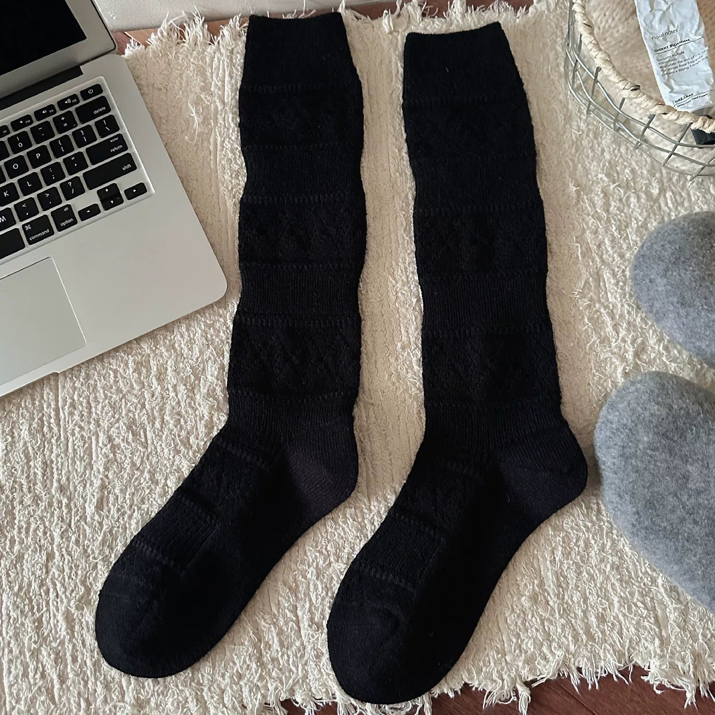 Findszx | Textured Diamond-Pattern Calf Socks for Women, Soft Knit Design, Autumn & Winter Daily Wear