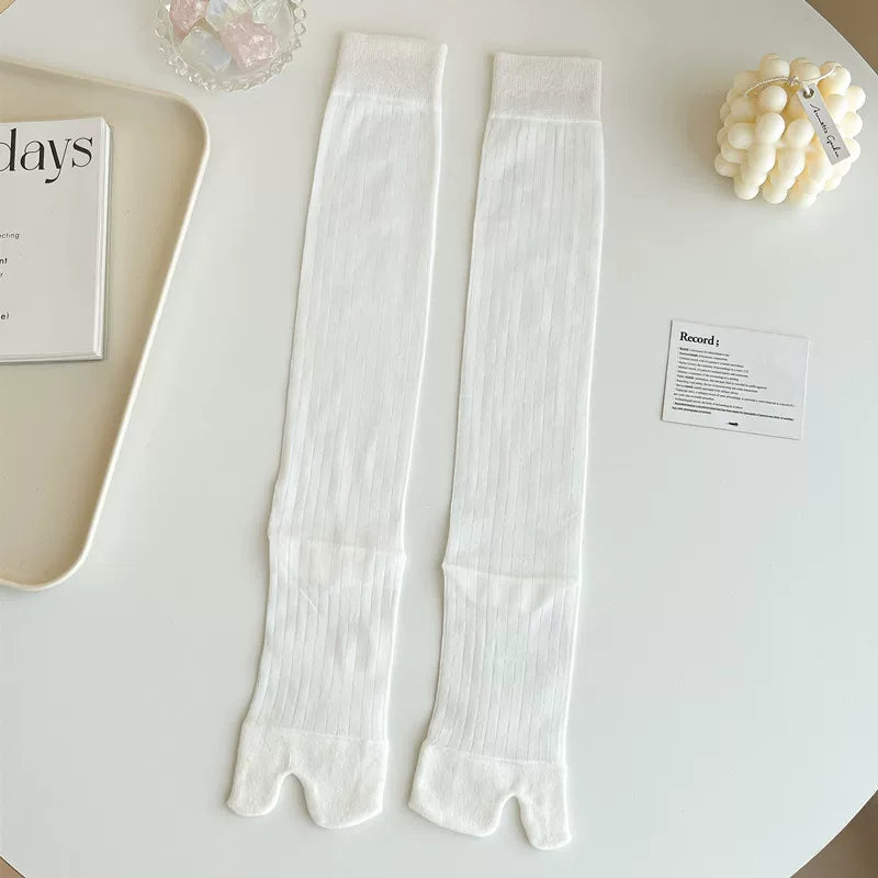 Findszx | Women’s Two-Toe Mid-Calf Socks with Vertical Stripe Detail for Spring & Summer Wear