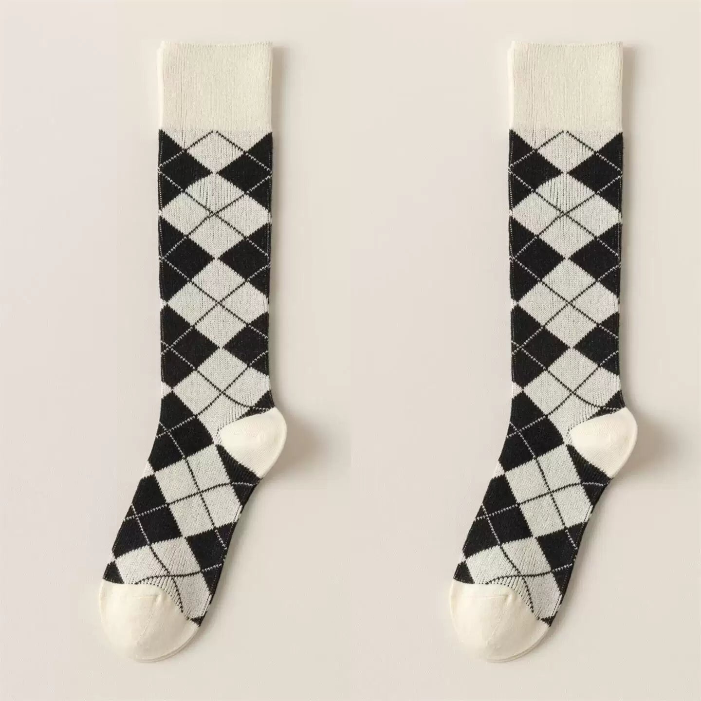 Findszx | Women’s Retro-Inspired Knee-High Cotton Socks with Diamond Pattern for Autumn & Winter Wear