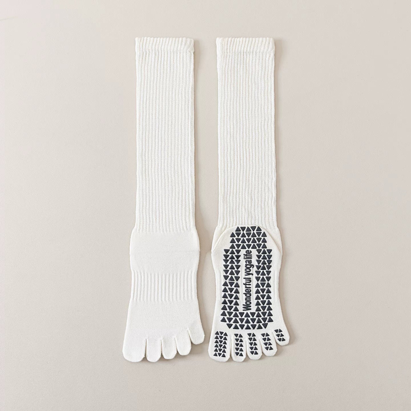 Findszx | Five-Toe Calf Socks in Warm Neutral Tones, Lightweight Design for Yoga & Pilates Wear