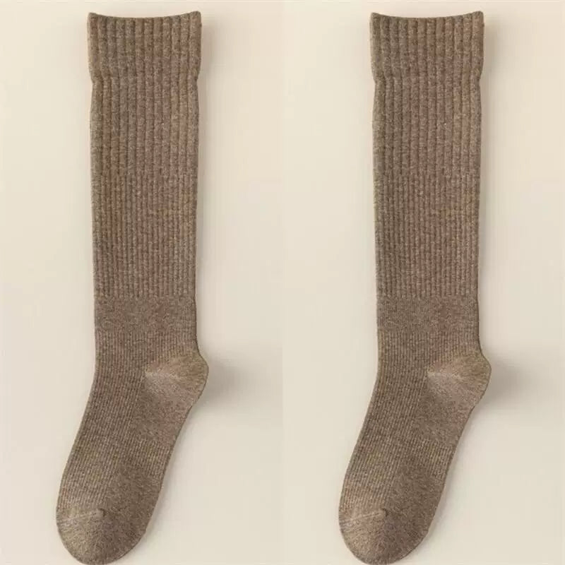 Findszx | Women’s Striped Knee-Length Cotton Socks with Seamless Knit for Spring & Autumn Wear
