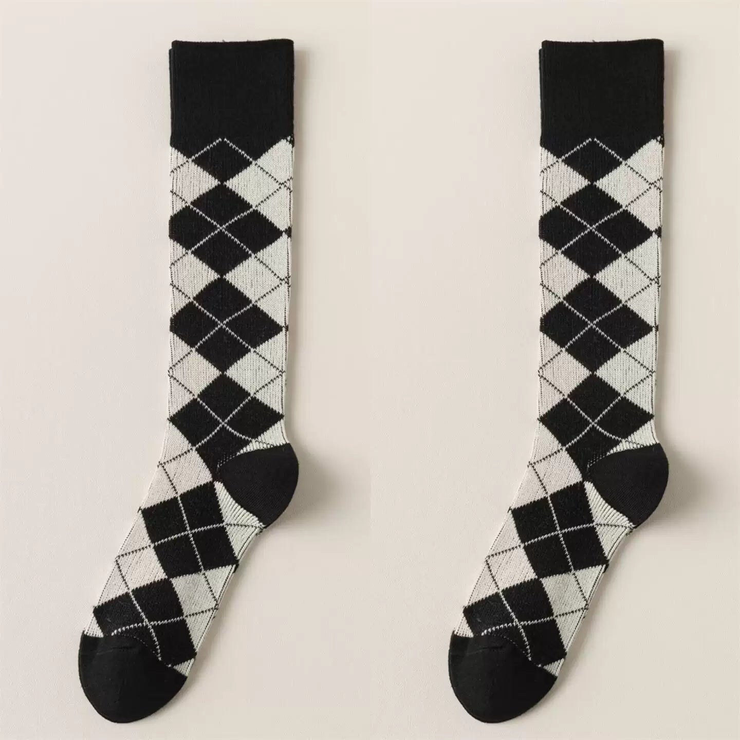 Findszx | Women’s Retro-Inspired Knee-High Cotton Socks with Diamond Pattern for Autumn & Winter Wear