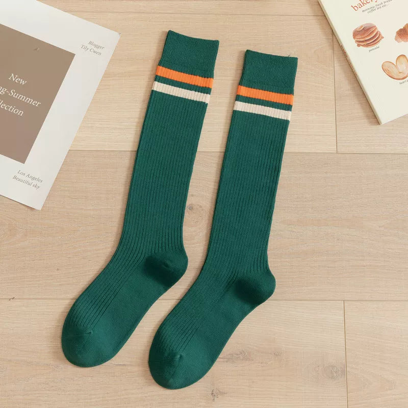 Findszx | Women’s Mid-Calf Cotton Socks in Lightweight Design for Spring & Autumn Wear