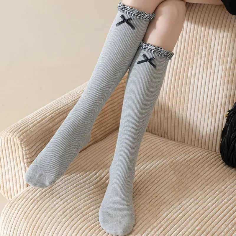 Findszx | Women’s Ballet-Inspired Lace Mid-Calf Socks with Bow Detail for Autumn & Winter Wear
