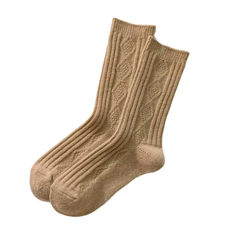 Findszx | Women’s Diamond-Pattern Wool-Blend Mid-Calf Socks with Twisted Rib Texture for Autumn & Winter Wear
