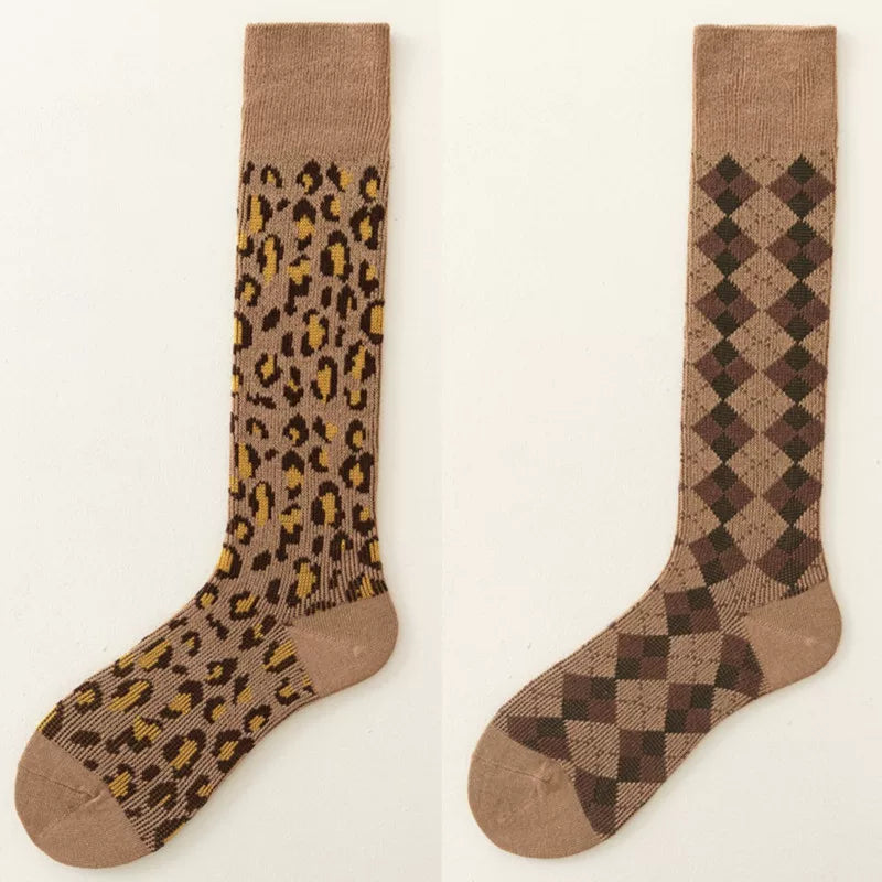 Findszx | Women’s Letter-Detail Calf Cotton Socks with Double-Knit Texture for Autumn & Winter Wear