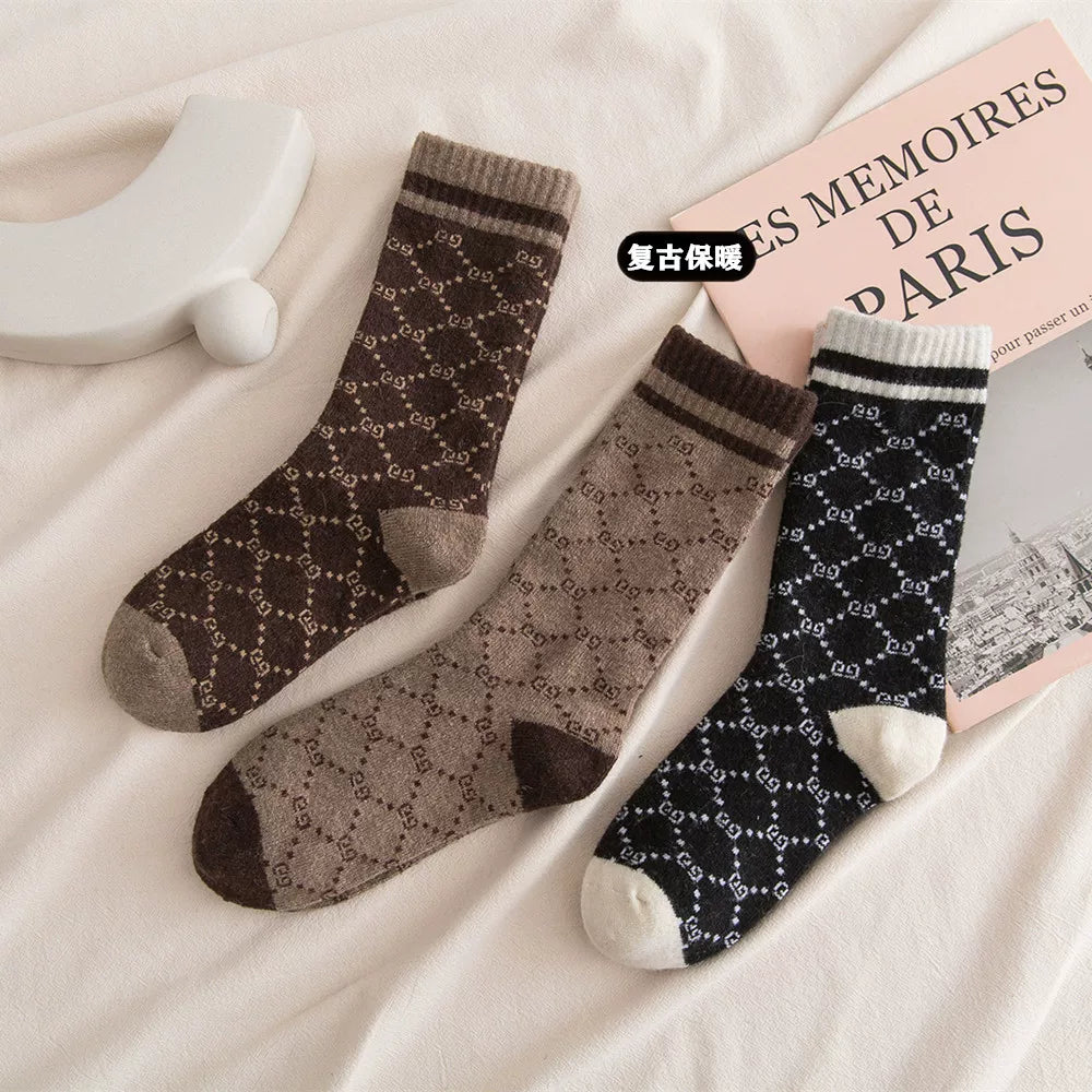 Findszx | Thick Knit Mid-Calf Socks for Women, Soft Textured Design, Autumn & Winter Everyday Wear