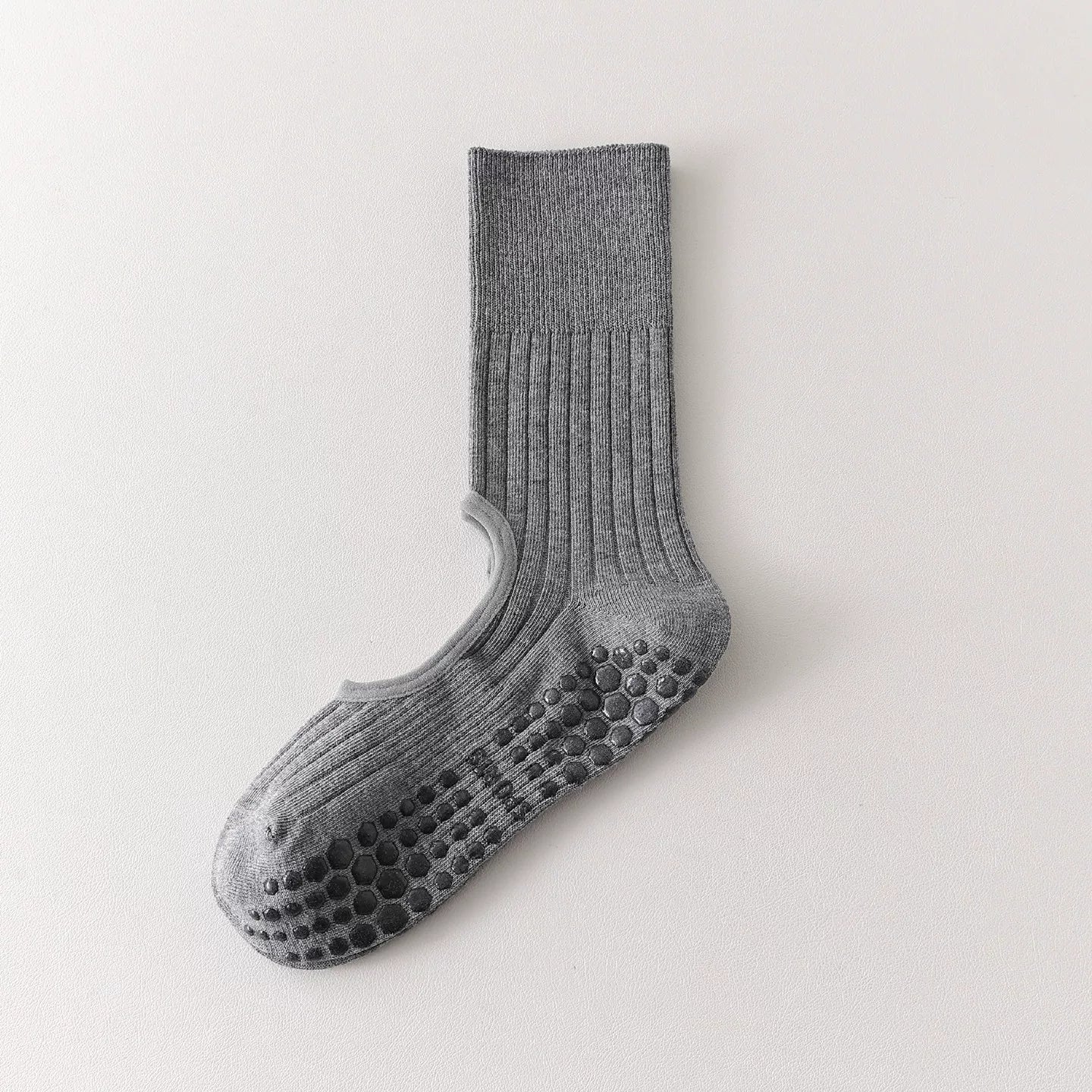 Findszx | Women’s Backless Ballet-Inspired Mid-Calf Yoga Socks with Grip for Pilates & Dance