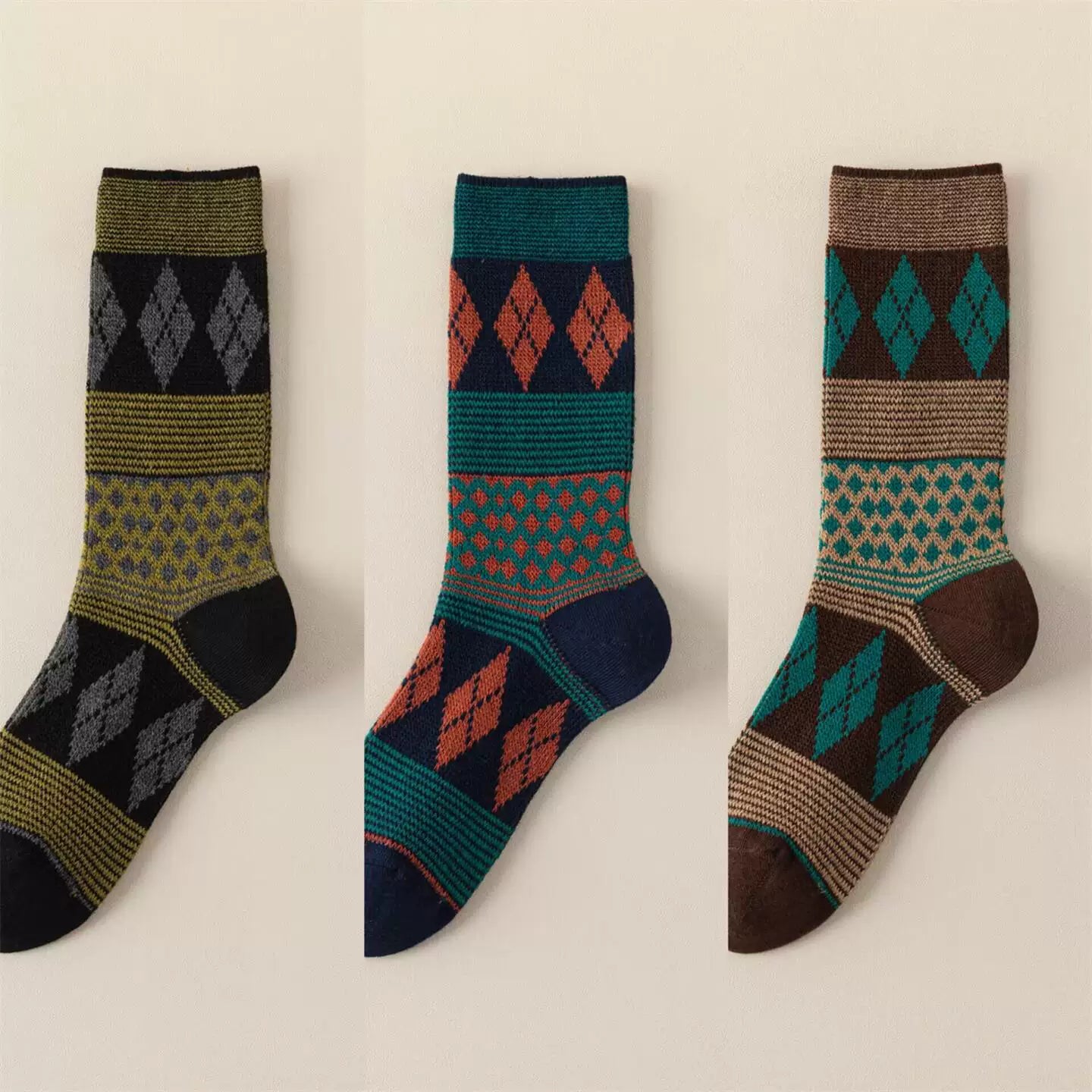 Findszx | Women’s Double-Knit Mid-Calf Cotton Socks with Soft Pile Texture for Spring & Autumn Wear