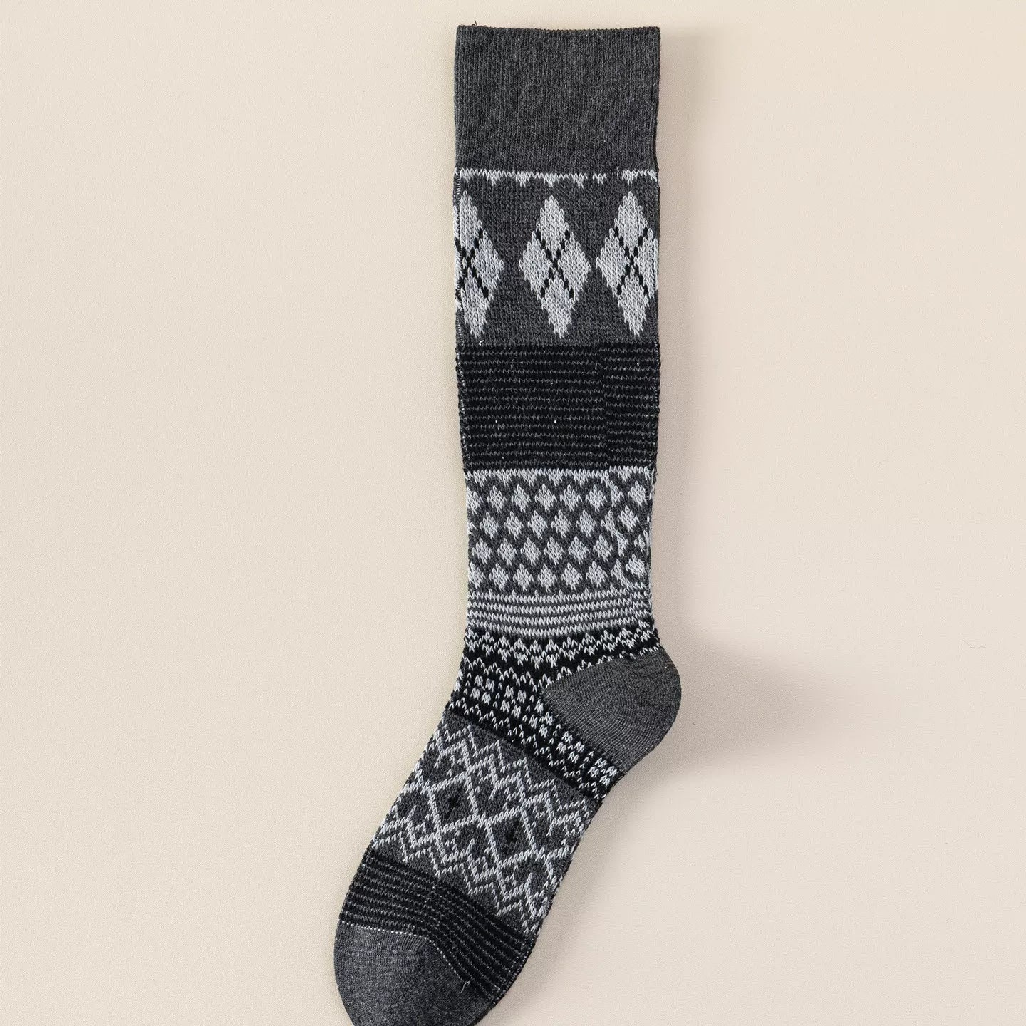 Findszx | Women’s Retro Diamond-Pattern Double-Knit Calf Socks in Cotton for Everyday Wear