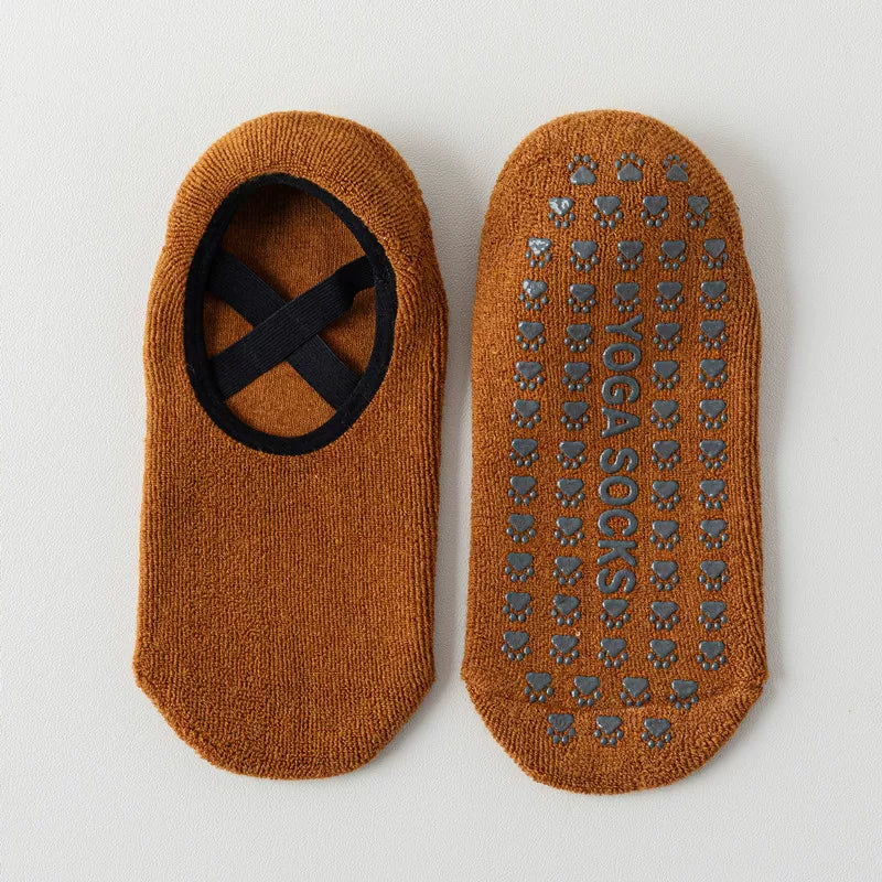 Findszx | Women’s Low-Cut Terry Cotton Yoga Socks with Grip for Pilates, Dance & Indoor Fitness