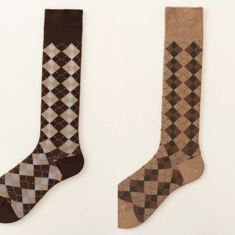Findszx | Women’s Letter-Detail Calf Cotton Socks with Double-Knit Texture for Autumn & Winter Wear