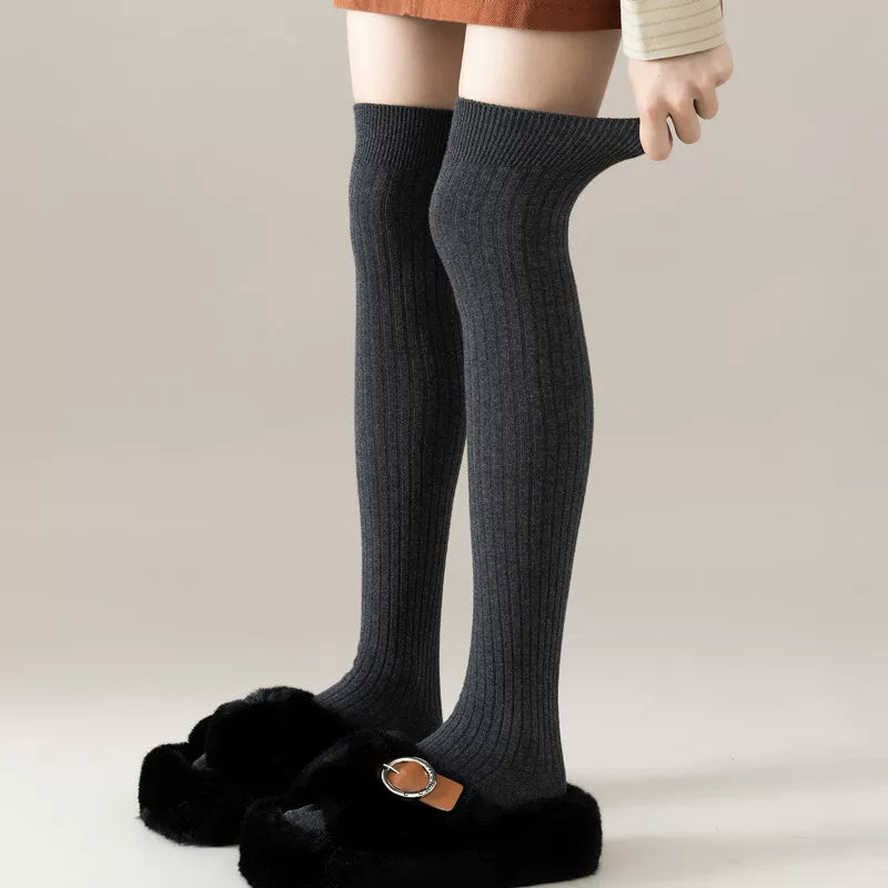 Autumn And Winter Ballet Wide Calf Socks For Women, Korean Version Jk Thickened Long Over-The-Knee Socks, Slim Vertical Strips, Non-Slip High Socks, Cotton