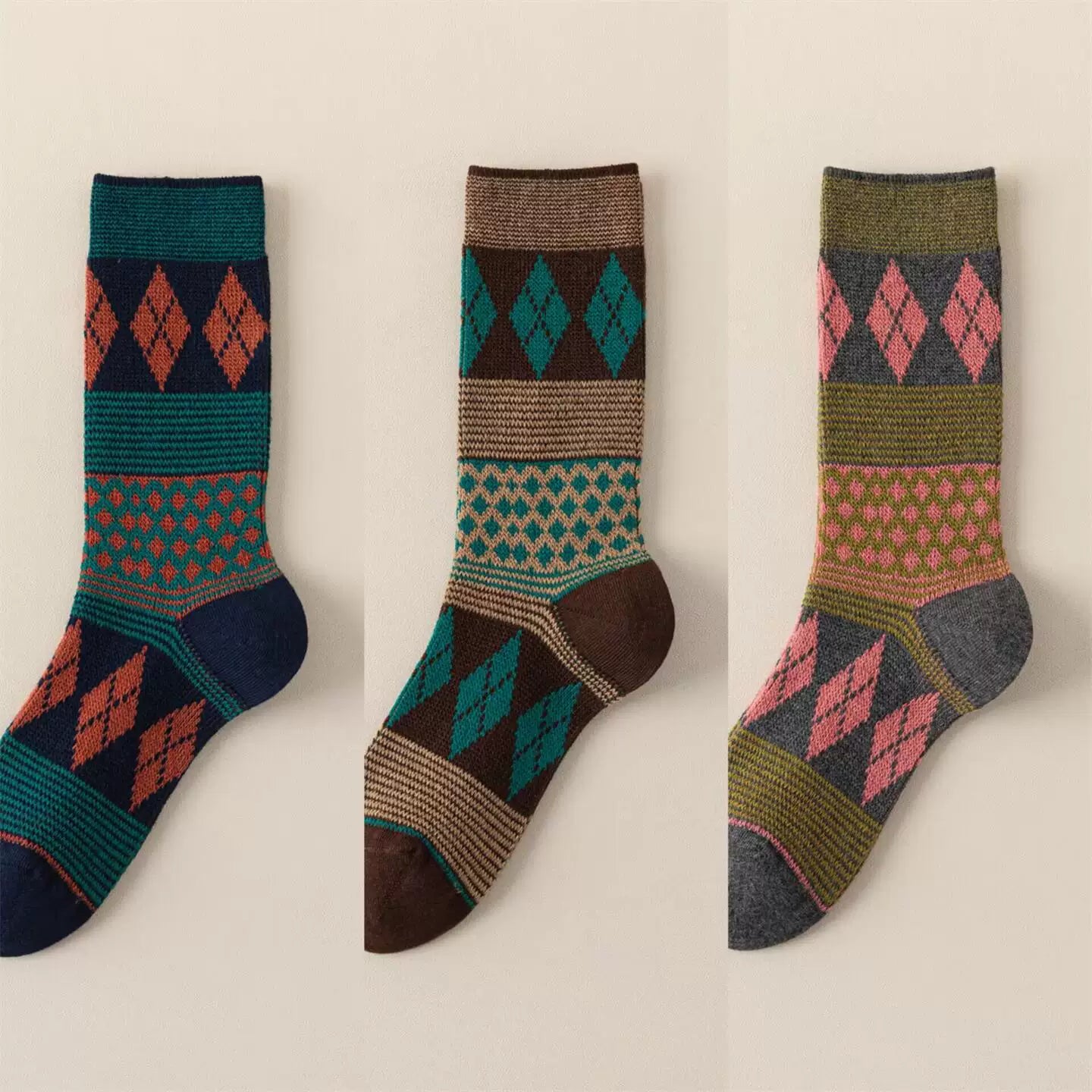 Findszx | Women’s Double-Knit Mid-Calf Cotton Socks with Soft Pile Texture for Spring & Autumn Wear