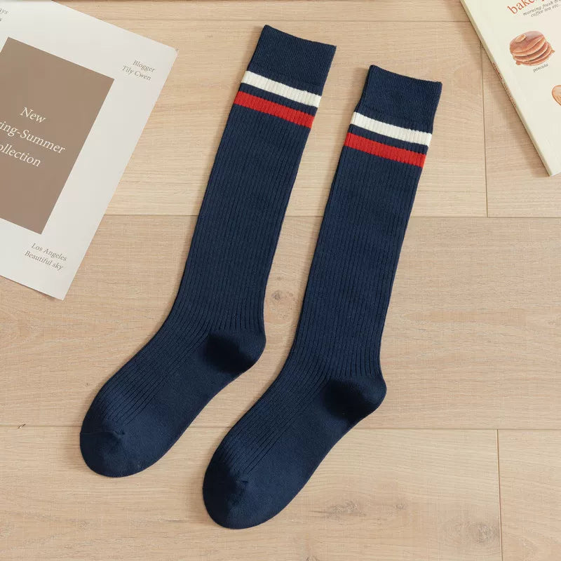 Findszx | Women’s Mid-Calf Cotton Socks in Lightweight Design for Spring & Autumn Wear