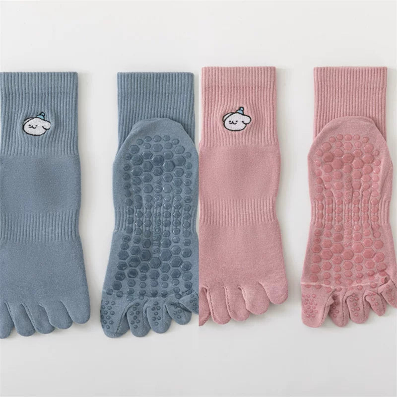 Findszx | Women’s Mid-Calf Five-Toe Cotton Yoga Socks with Grip for Pilates & Indoor Training