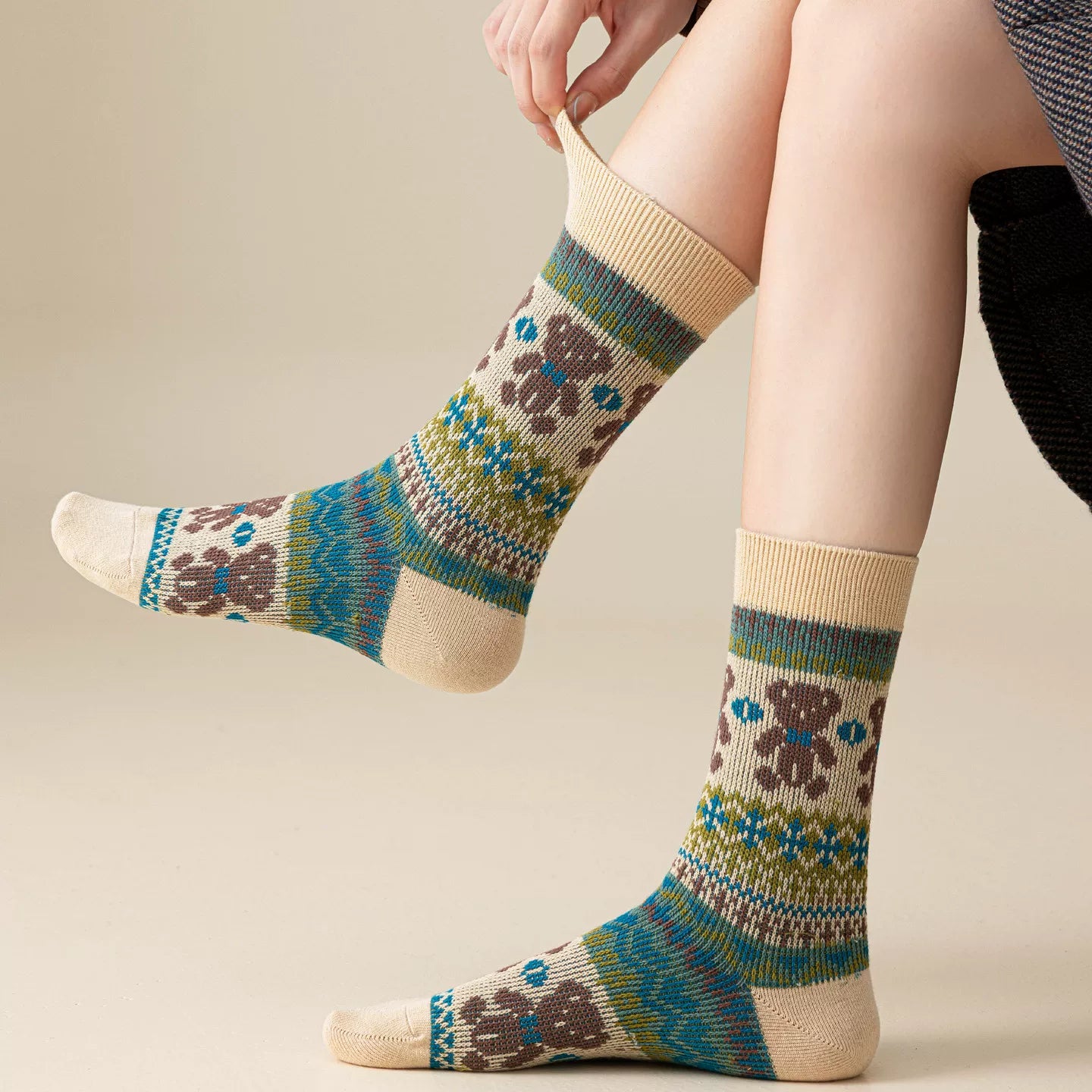 Findszx | Double-Knit Mid-Calf Cotton Socks for Women, Reversible Style, Autumn & Winter Everyday Wear
