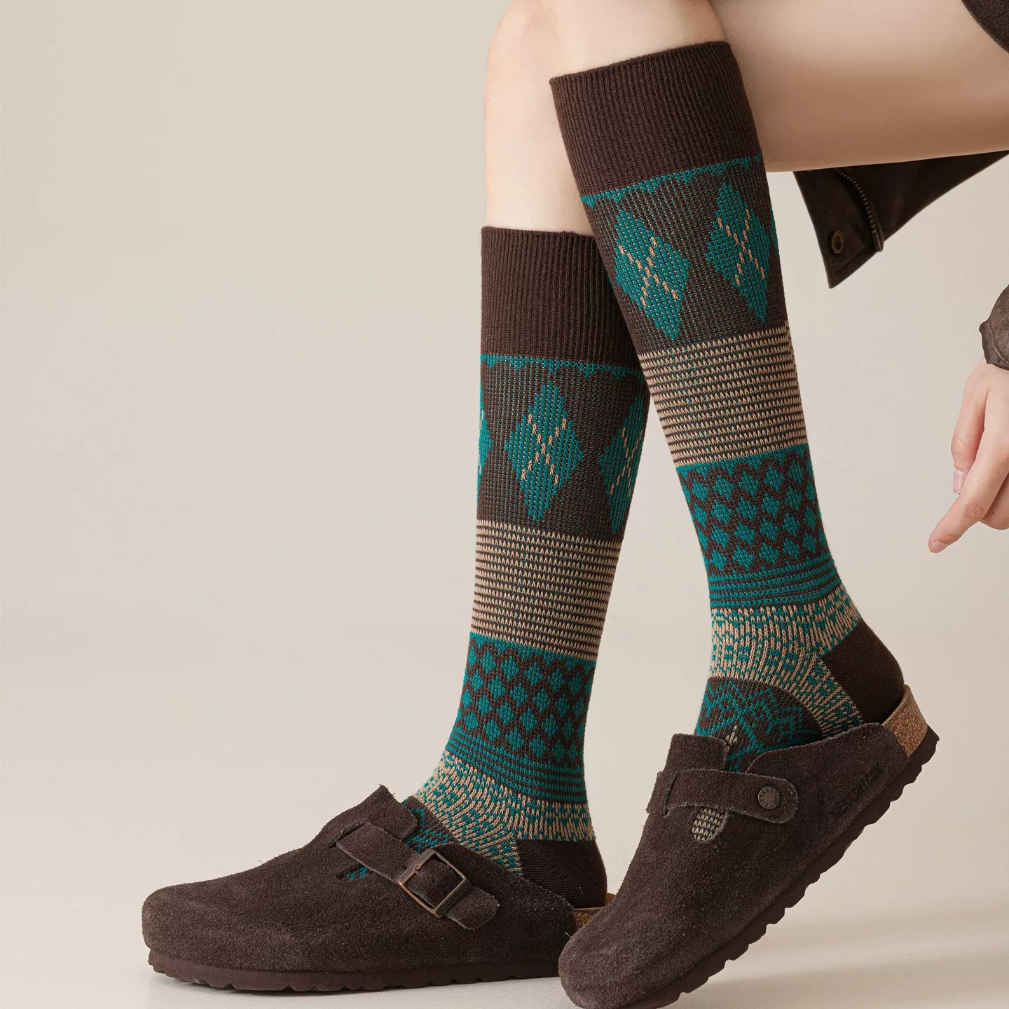 Findszx | Women’s Retro Diamond-Pattern Double-Knit Calf Socks in Cotton for Everyday Wear