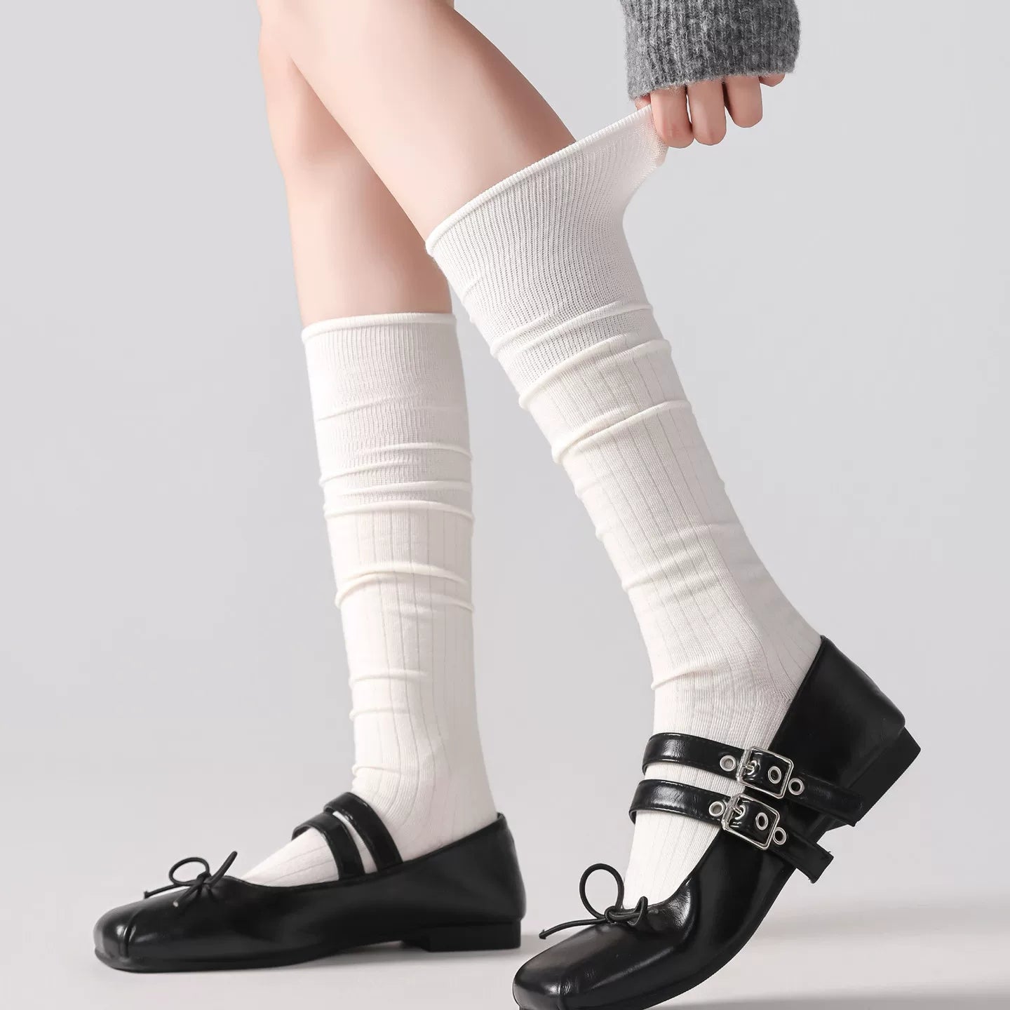 Findszx | Women’s Lightweight Wool-Blend Calf Socks in Solid Colors for Spring & Autumn Wear