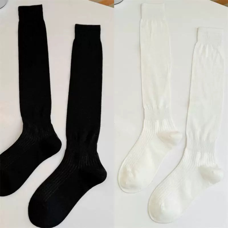 Findszx | Relaxed-Fit Knee-Length Socks for Women, Solid Color Design, Spring & Summer Everyday Style