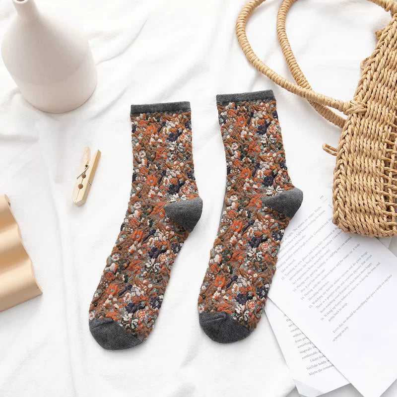 Findszx | Women’s Floral Lace Mid-Calf Cotton Socks with Delicate Knit Texture for Autumn & Winter Wear