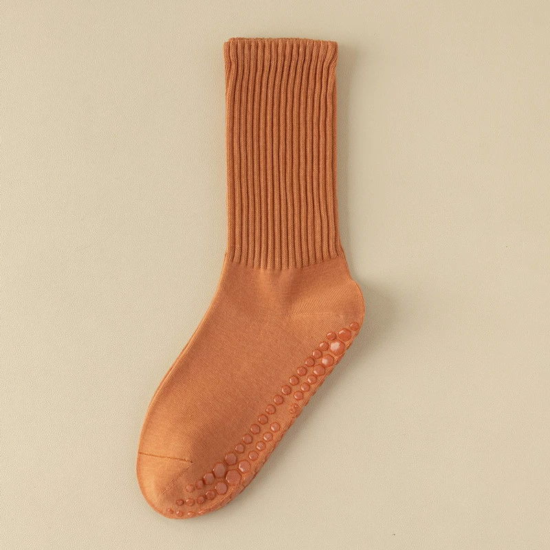 Findszx | Women’s Solid Color Mid-Calf Yoga Socks with Grip for Pilates & Indoor Fitness