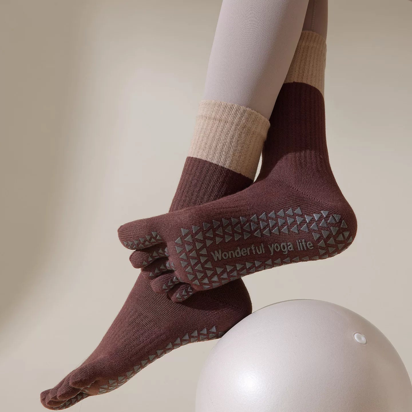 Findszx | Women’s Color-Block Mid-Calf Five-Toe Yoga Socks with Grip for Pilates & Indoor Fitness