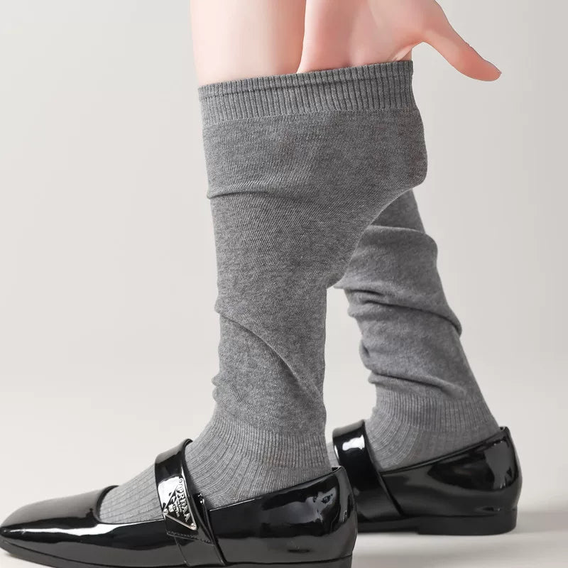 Findszx | Relaxed Scrunch-Style Calf Socks for Women, Lightweight Mid-High Design, Everyday Casual Wear