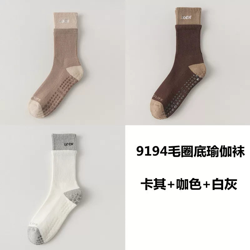 Findszx | Women’s Cushioned Mid-Calf Cotton Yoga Socks with Grip for Pilates & Indoor Fitness